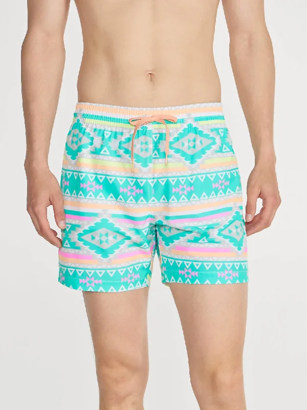 En Fuegos 5.5" Stretch Shorts In Teal Geometric