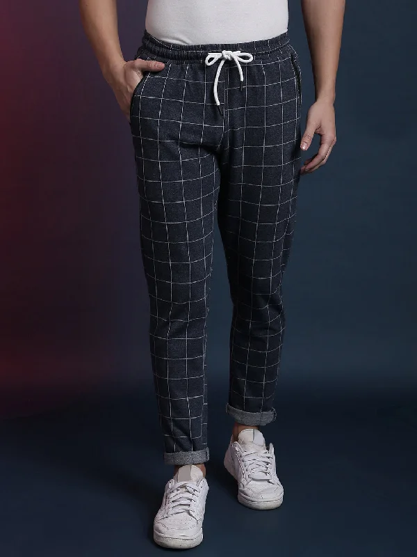 Campus Sutra Men Stylish Striped Joggers