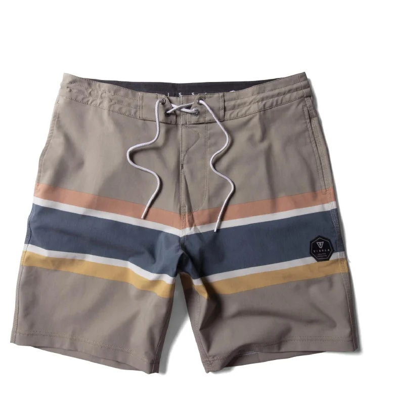 Cheater Fiver 18.5" Boardshort In Light Khaki